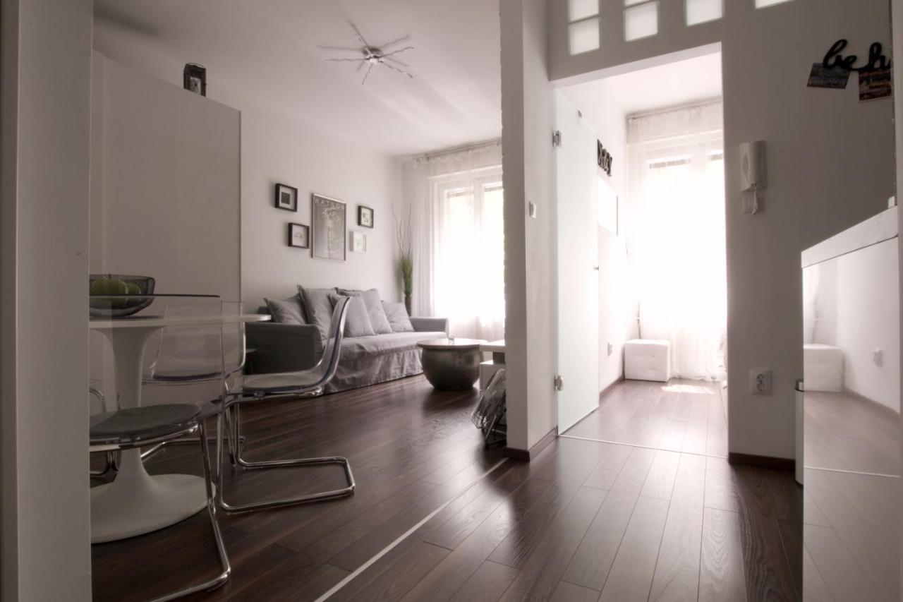 Standard Apartment By Hi5 - Nagymezo 11 บูดาเปสต์ ภายนอก รูปภาพ