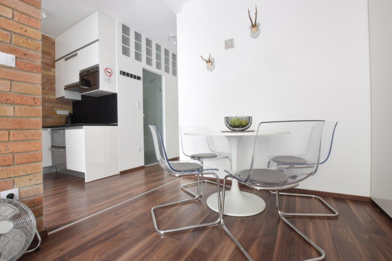 Standard Apartment By Hi5 - Nagymezo 11 บูดาเปสต์ ภายนอก รูปภาพ